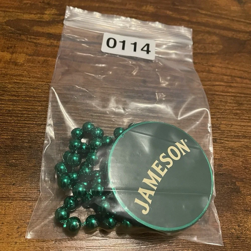 ✅ Jameson Irish Whiskey Party Beads Green St Patricks Day Necklace #️⃣0110-0115